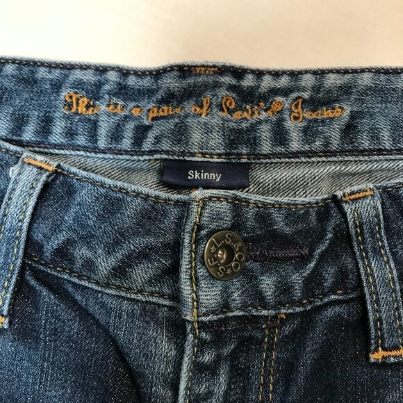 Levis 501 Dark Wash low Rise Skinny - Size 27 - Picture 12 of 13